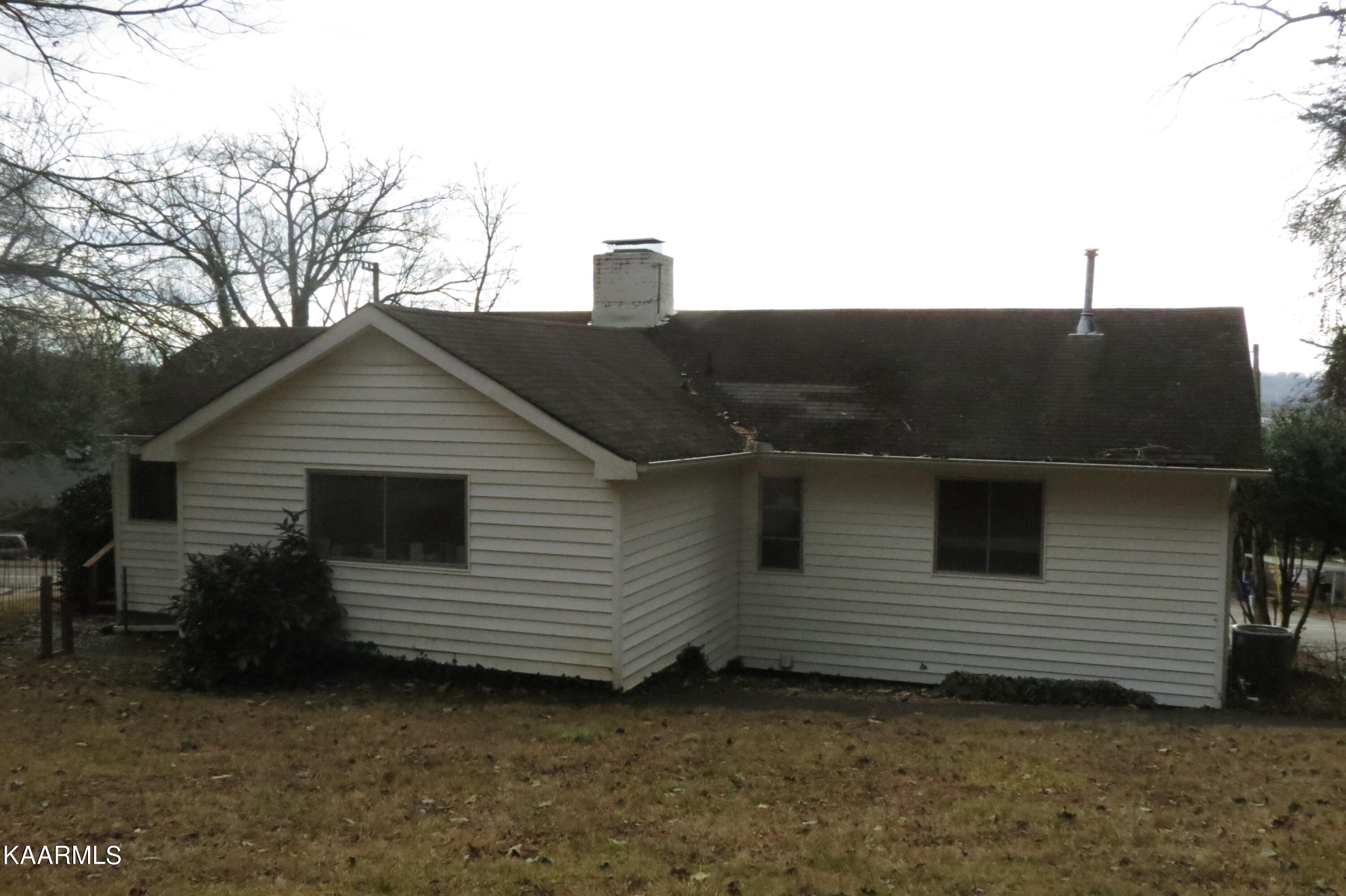 202 Outer Drive Oak Ridge, TN 37830 - Photo 20 of 20 IMG_0025