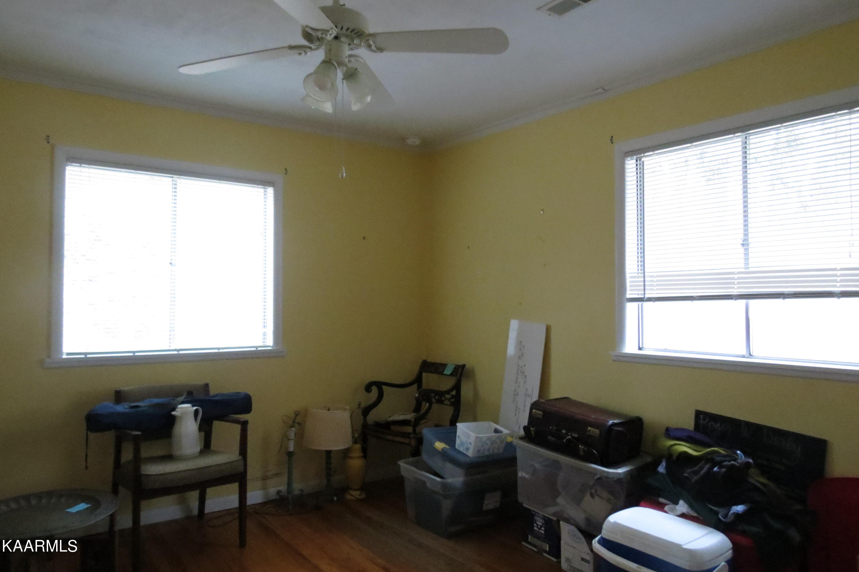 202 Outer Drive Oak Ridge, TN 37830 - Photo 8 of 20 Bedroom 2