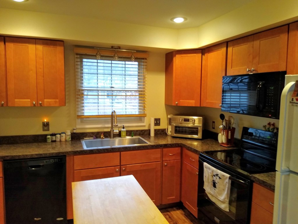 117 Maine Road Plattsburgh, NY 12903 - Photo 3 of 27 Gallery Image 3
