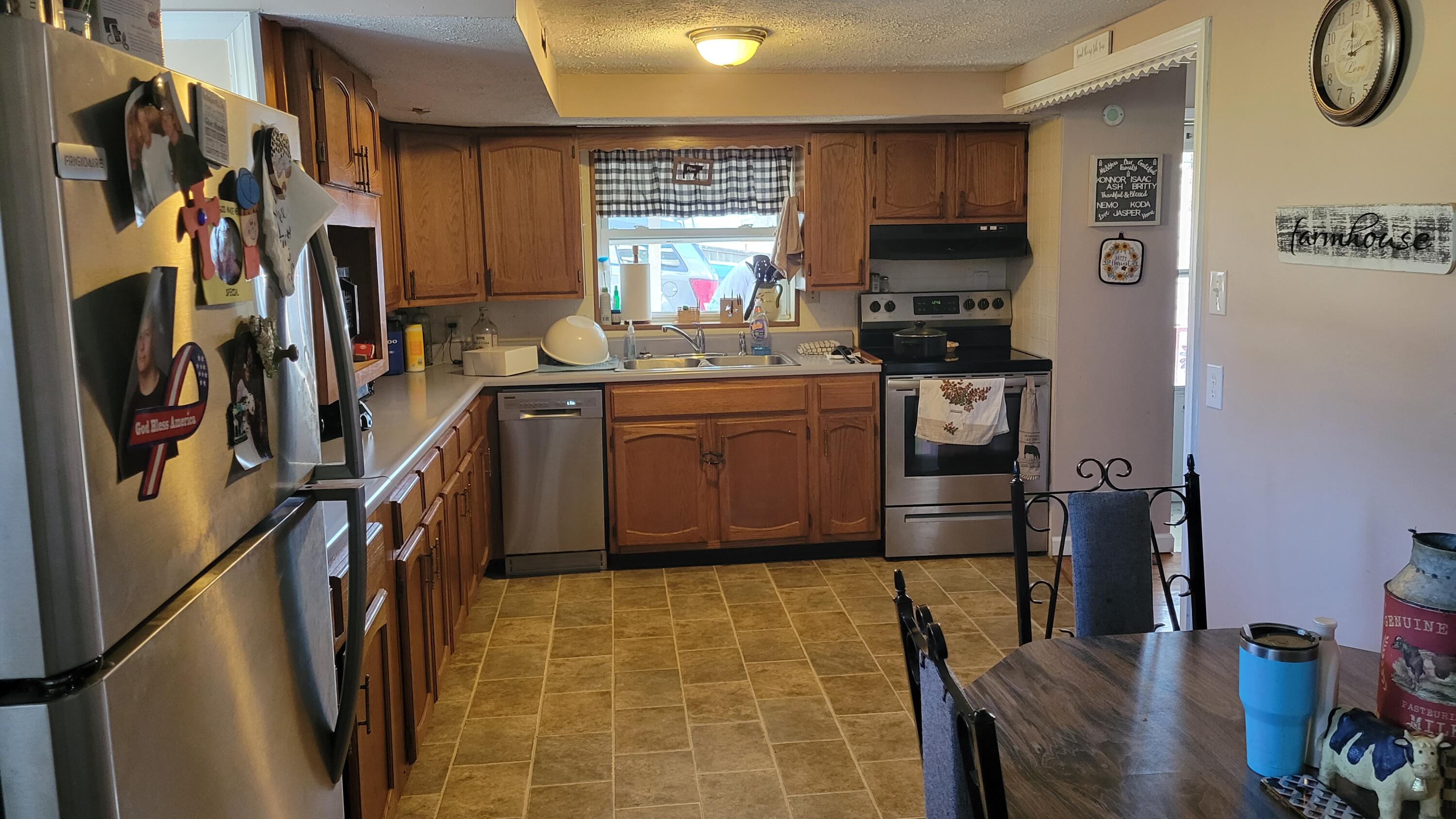 2504 Irvine Road Winchester, KY 40391 - Photo 8 of 17 8