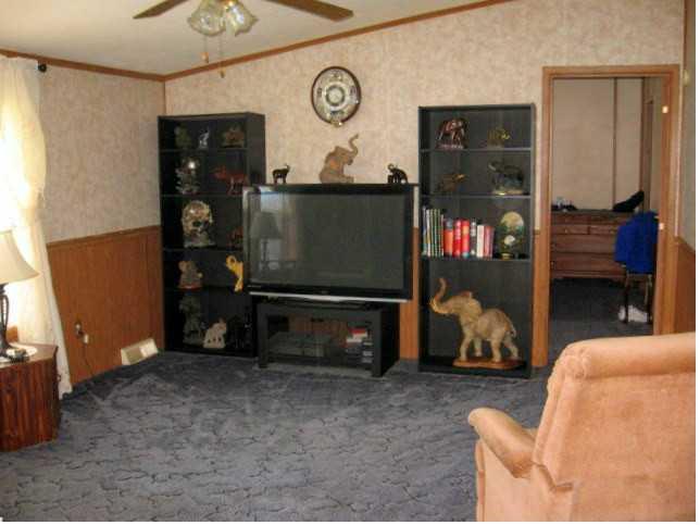 239 Unity Road Waterville, ME 04901 - Photo 15 of 23 Living Room.