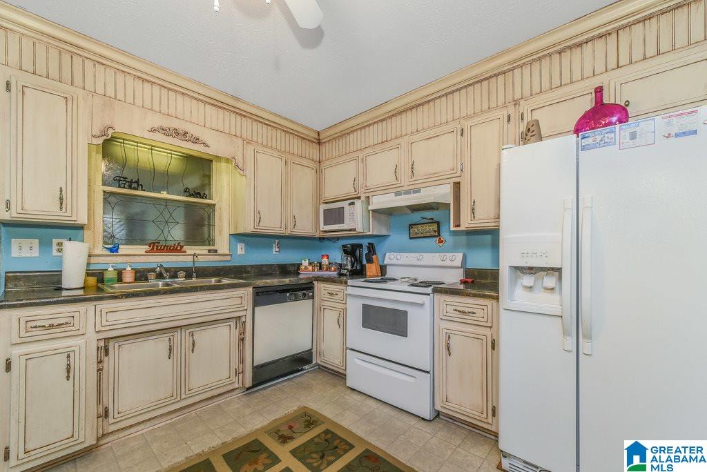 15 Clearwater Point Road Cropwell, AL 35054 - Photo 5 of 32
