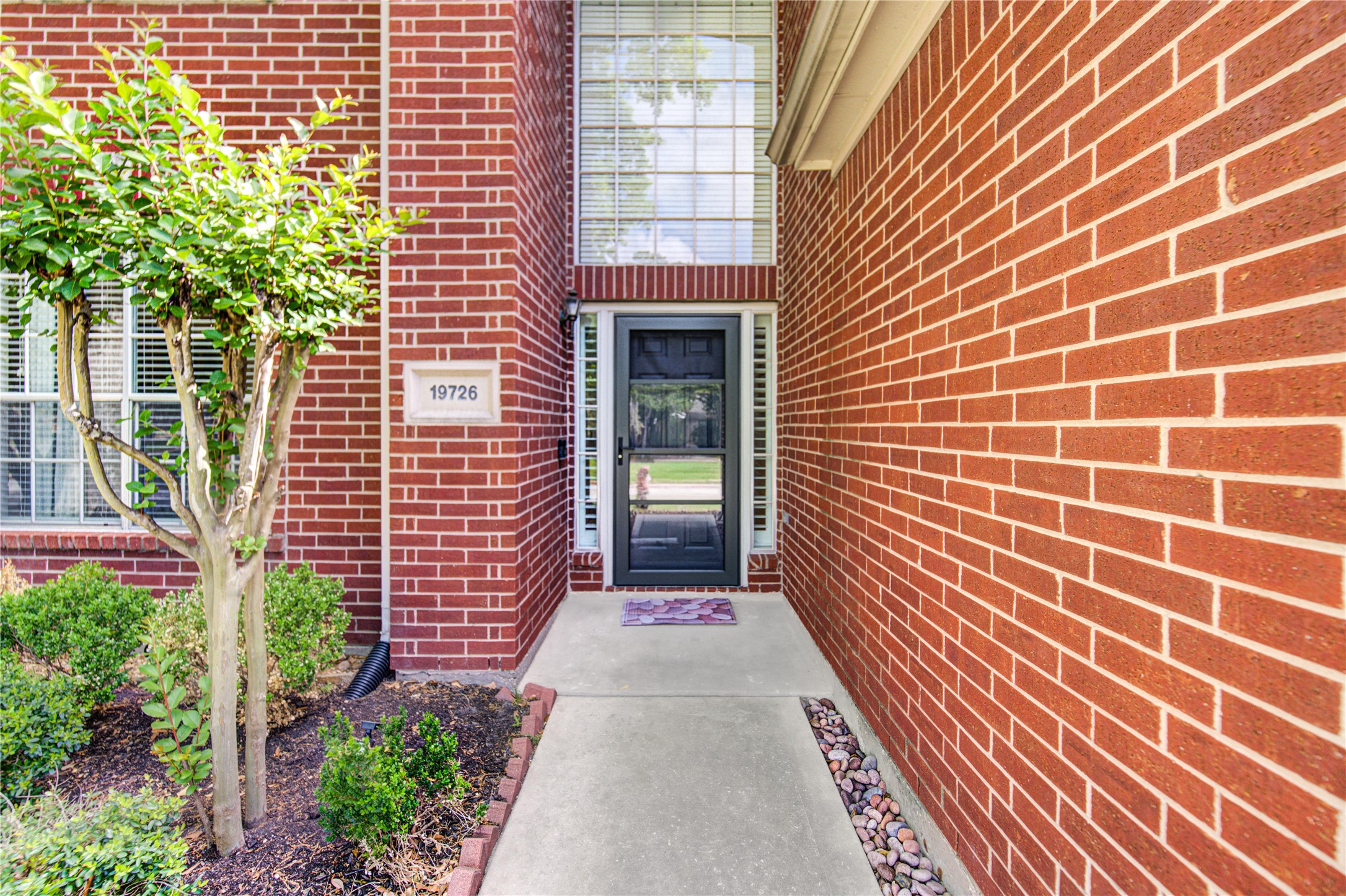 19726 Teller Boulevard Spring, TX 77388 - Photo 6 of 38