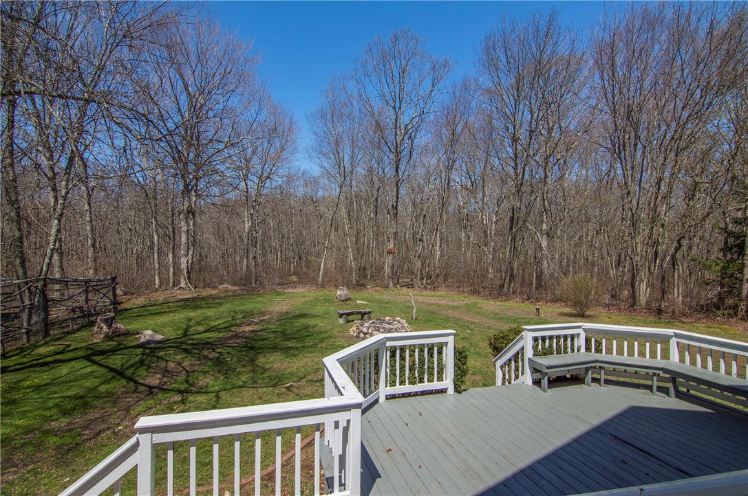 286 Collins Road Hopkinton, RI 02804 - Photo 6 of 33