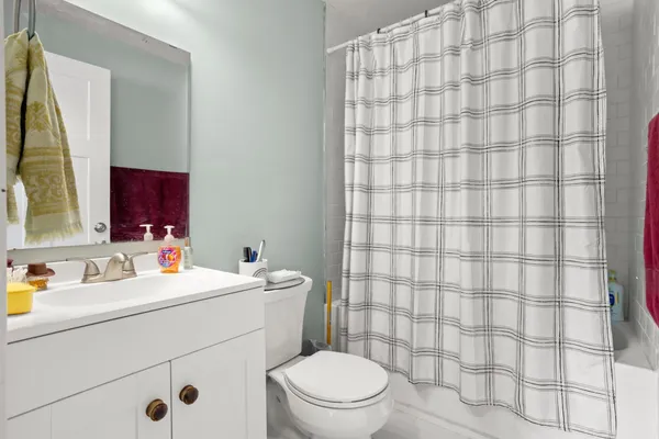 $170,000 | 310 23rd Street South, Fargo, ND 58103