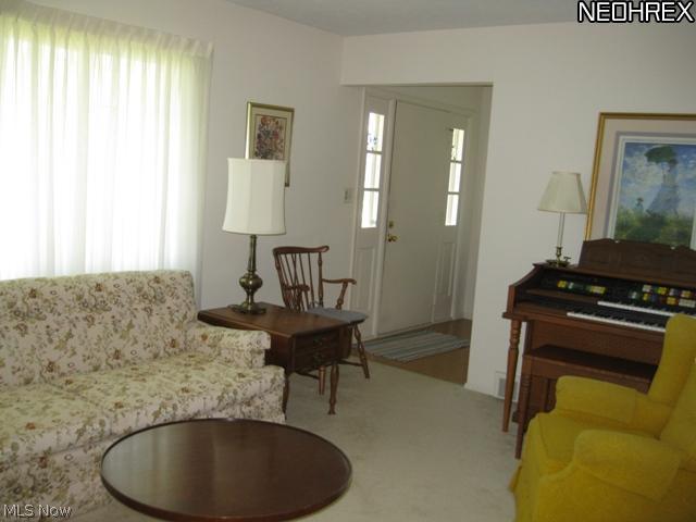 3237 Dentzler Road Cleveland, OH 44134 - Photo 11 of 17 Gallery Image 11