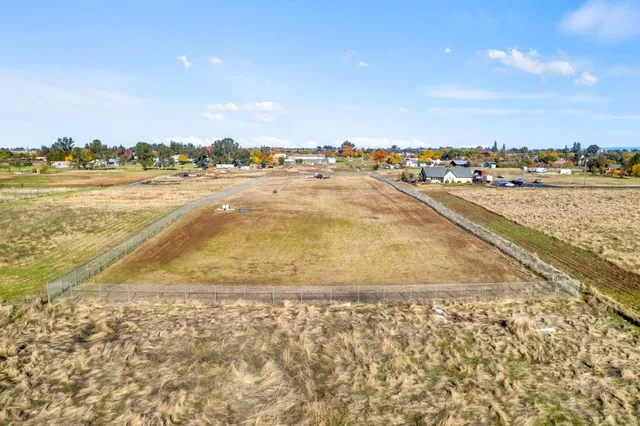 a view of an ocean and city
