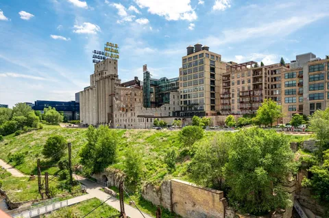 $289,000 | 401 1st Street South, Unit 117, Minneapolis, MN 55401