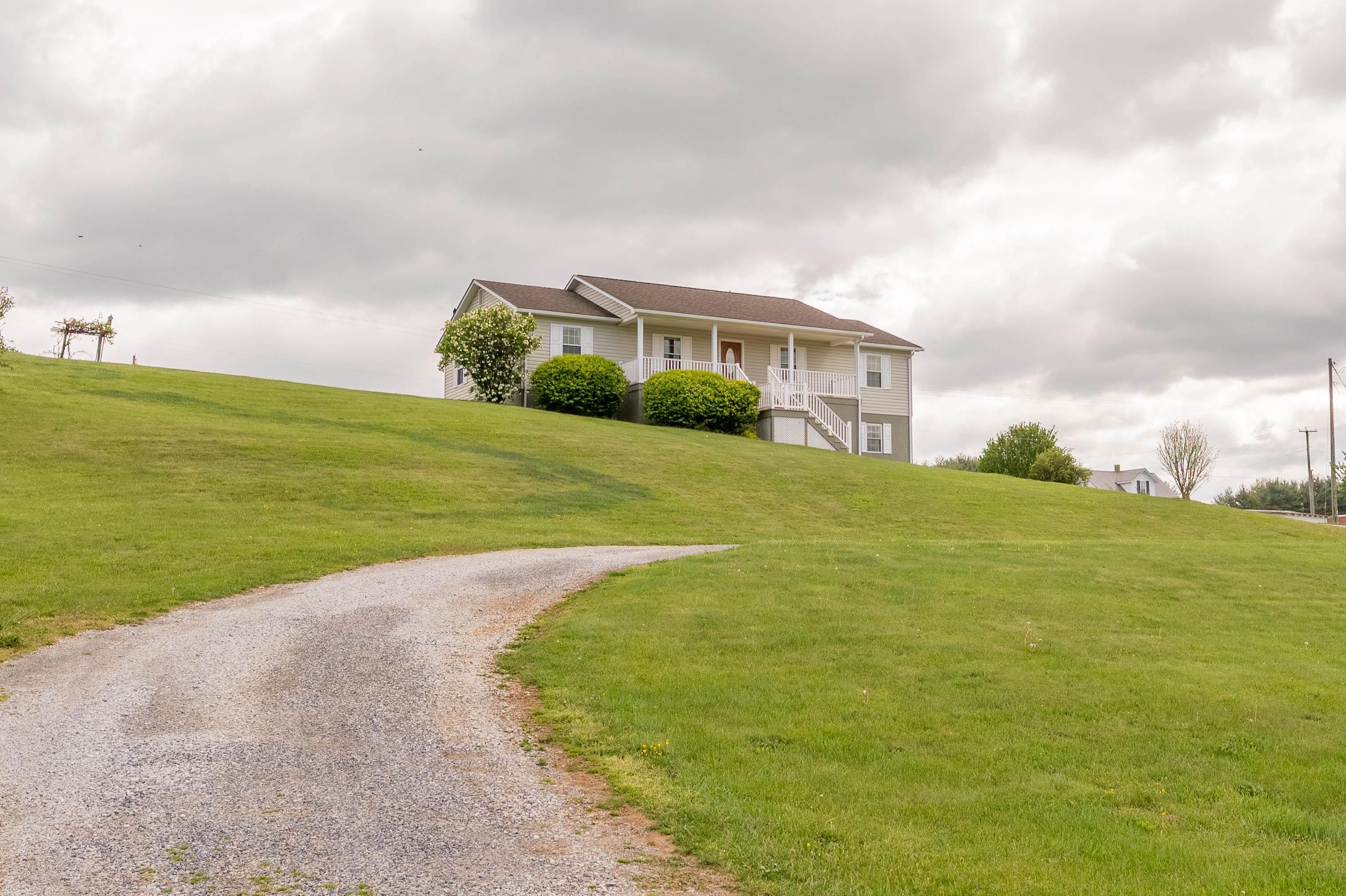 704 Fort Chiswell Road Max Meadows, VA 24360 - Photo 72 of 79 Gallery Image 72
