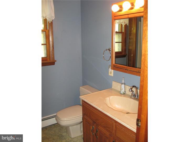 6 Scrapetown Road Pemberton, NJ 08068 - Photo 11 of 22 Bathroom