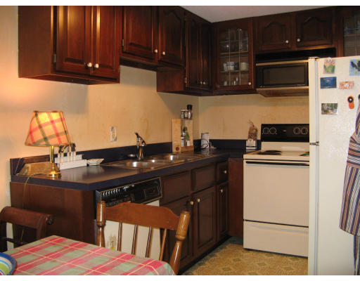 1 Leonard Road, Unit 7 Boxborough, MA 01719 - Photo 3 of 6