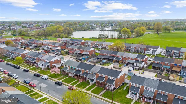 $260,000 | 1949 Holborn Road, Dundalk, MD 21222