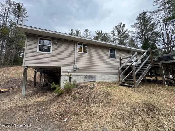 $239,900 | 11 Beauregard Way, Minerva, NY 12851