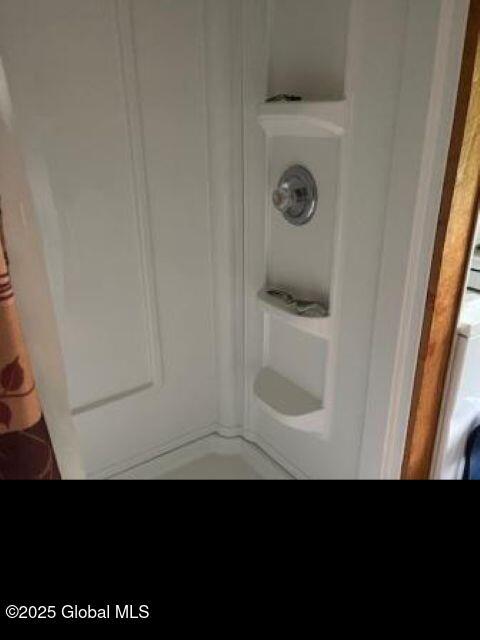 11 Beauregard Way Minerva, NY 12851 - Photo 13 of 18 shower