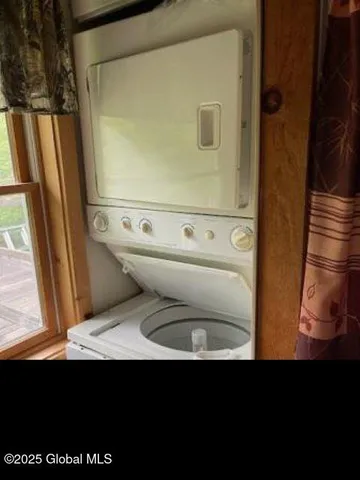 $239,900 | 11 Beauregard Way, Minerva, NY 12851