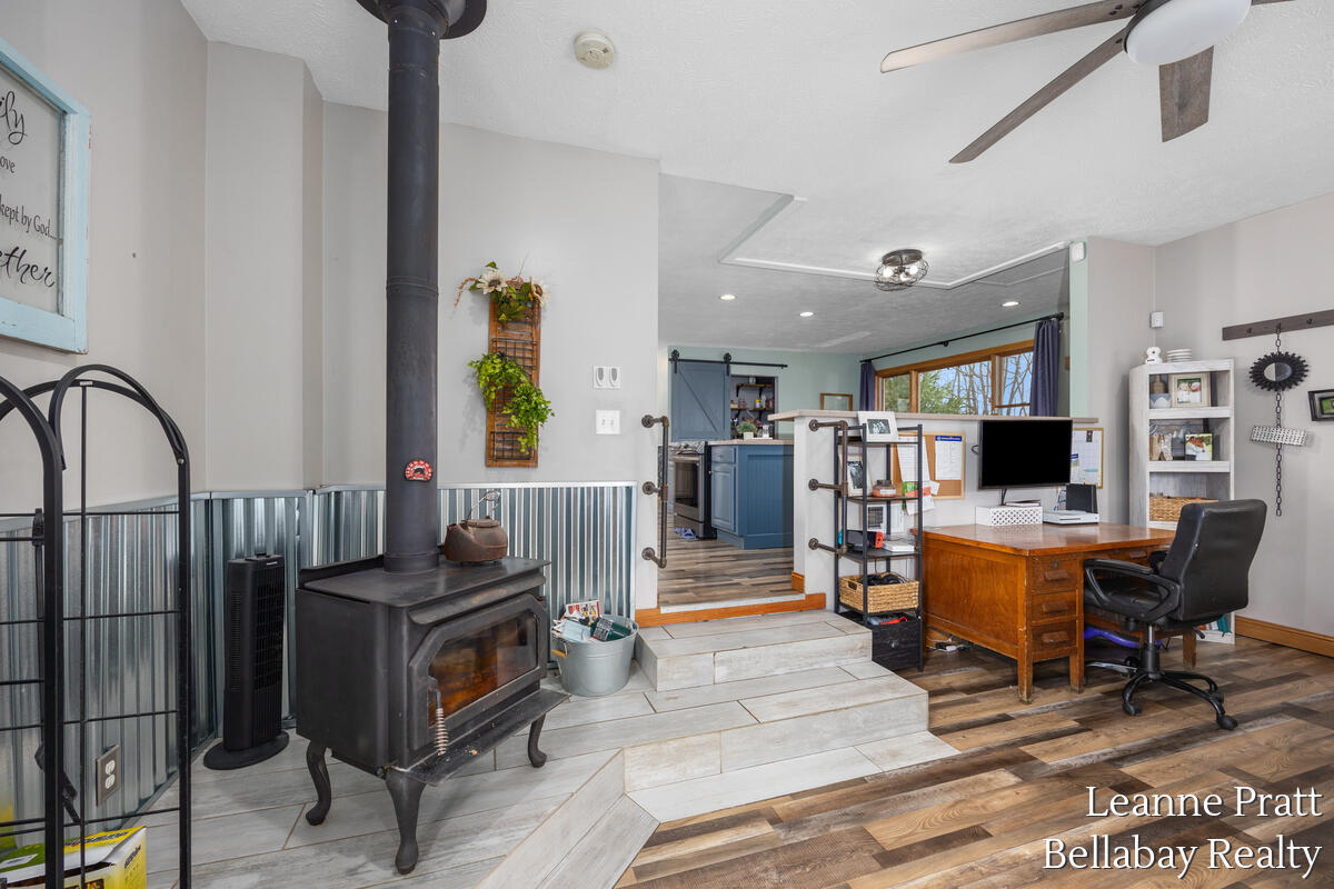 3840 Harrington Road Delton, MI 49046 - Photo 12 of 32 3840-Harrington_006