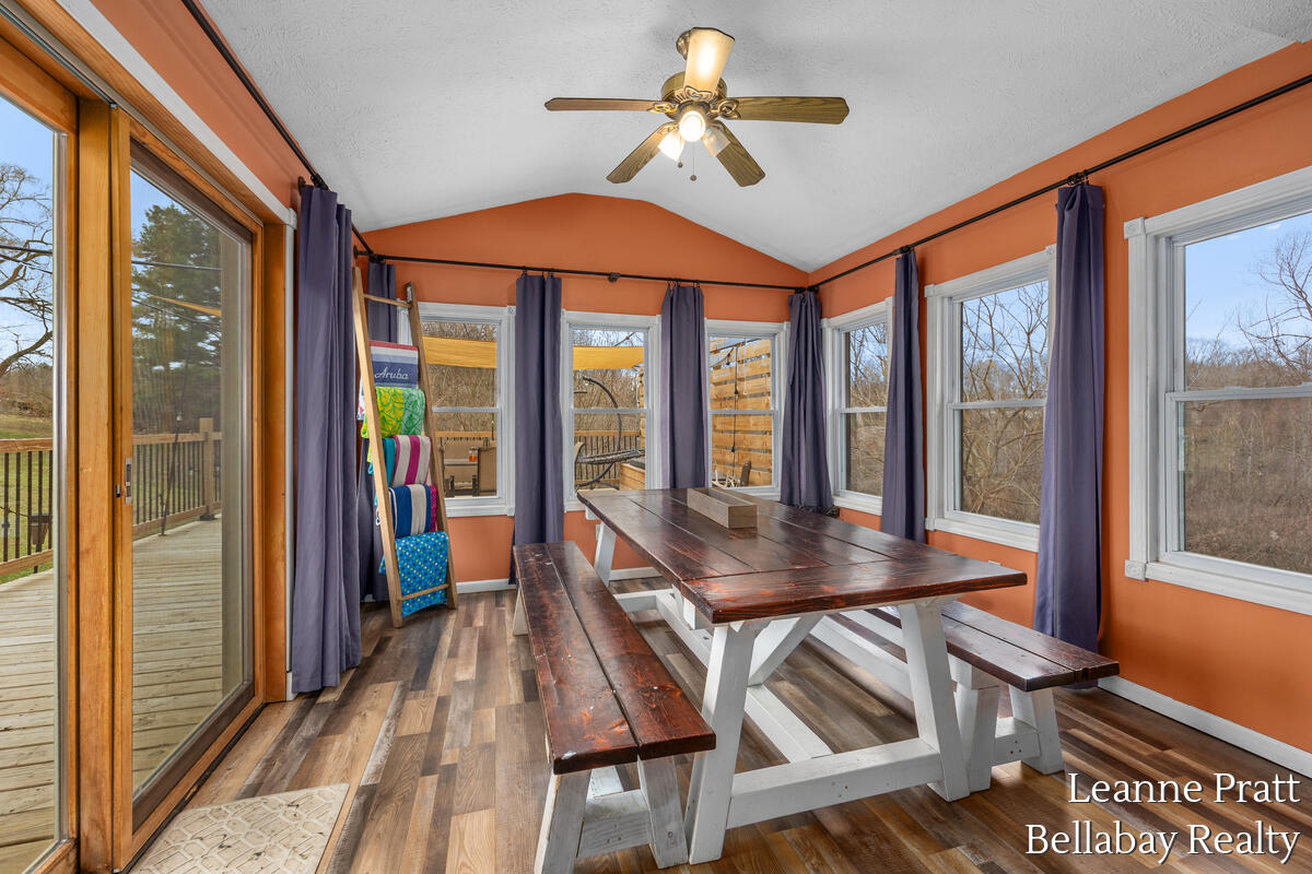 3840 Harrington Road Delton, MI 49046 - Photo 20 of 32 3840-Harrington_014