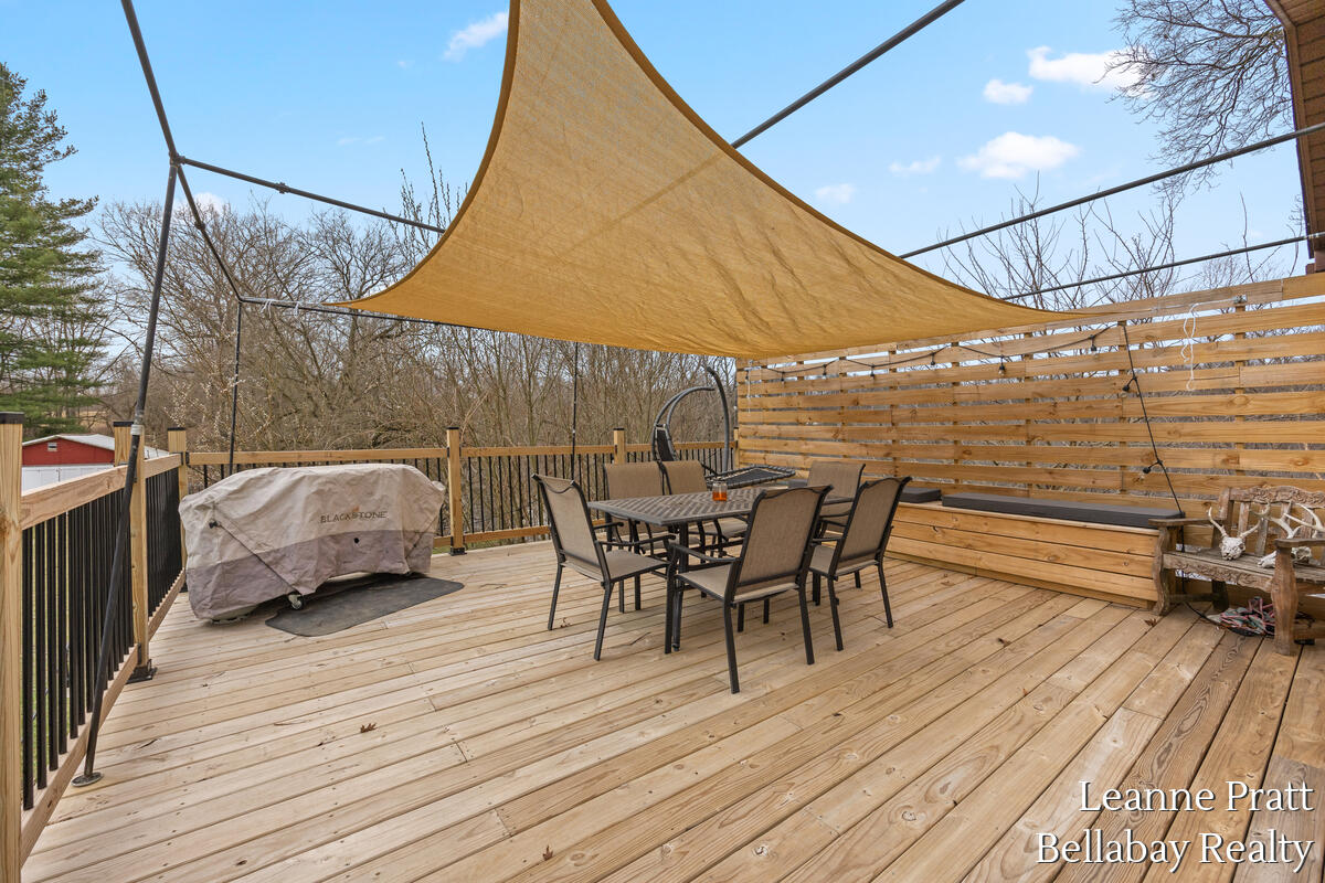 3840 Harrington Road Delton, MI 49046 - Photo 7 of 32 3840-Harrington_027