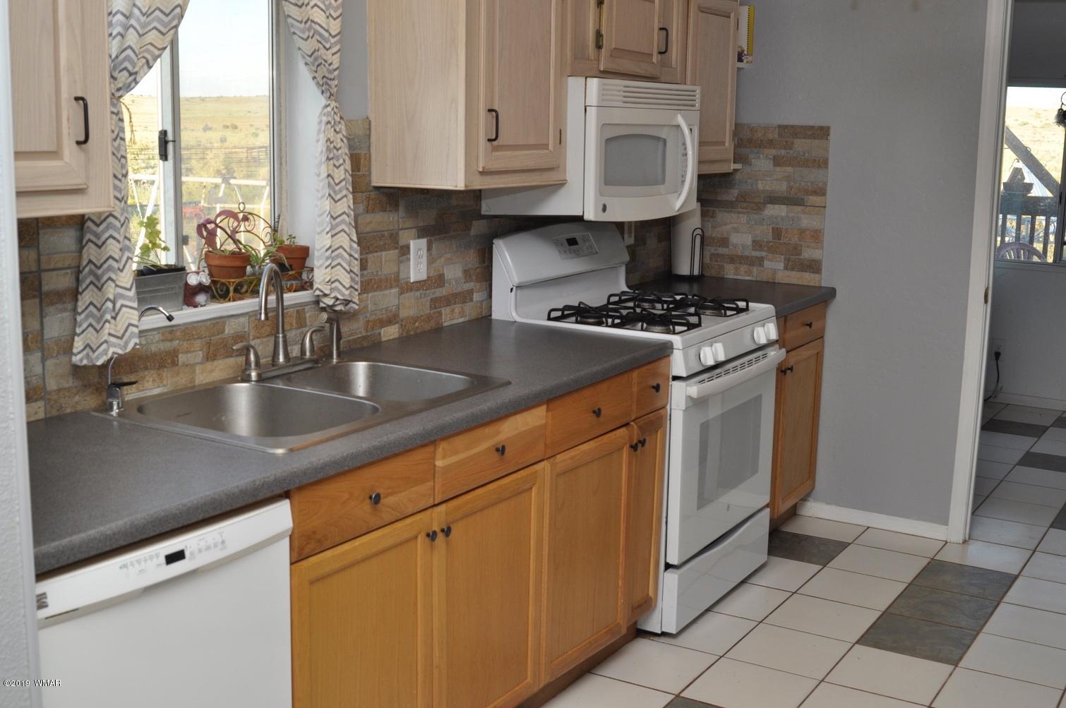 8189 Rockin R Ranch Trail Snowflake, AZ 85937 - Photo 2 of 32