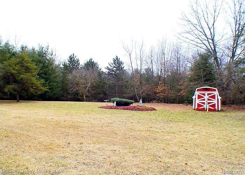 3575 Jewell Road Howell, MI 48843 - Photo 14 of 17 Abundant Wildlife to Enjoy.jpg