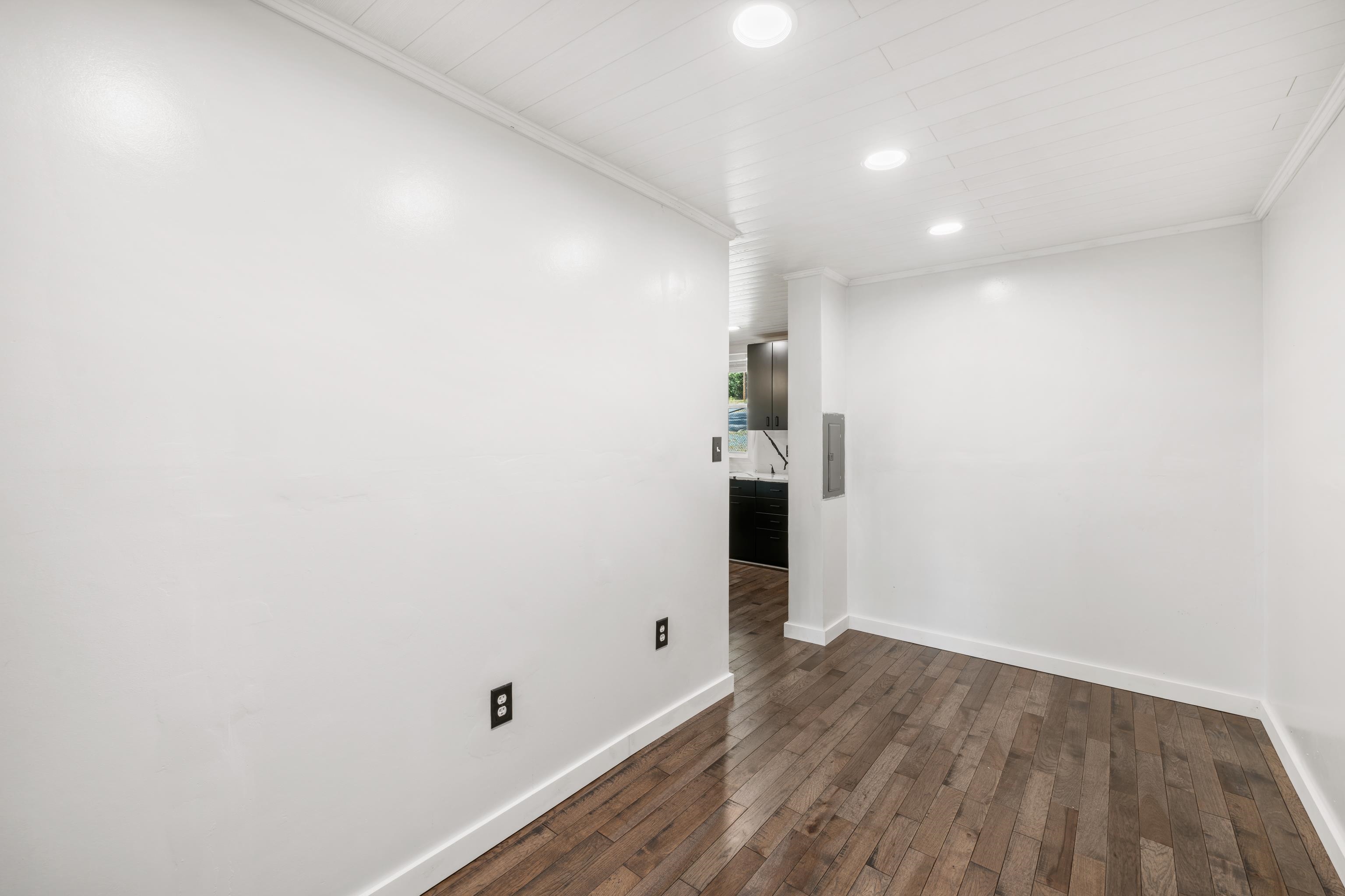 477 Chestnut Avenue Waynesboro, VA 22980 - Photo 23 of 49