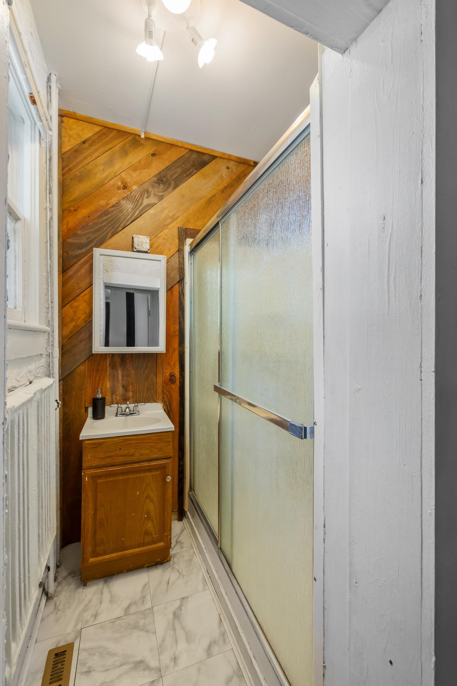 477 Chestnut Avenue Waynesboro, VA 22980 - Photo 26 of 49