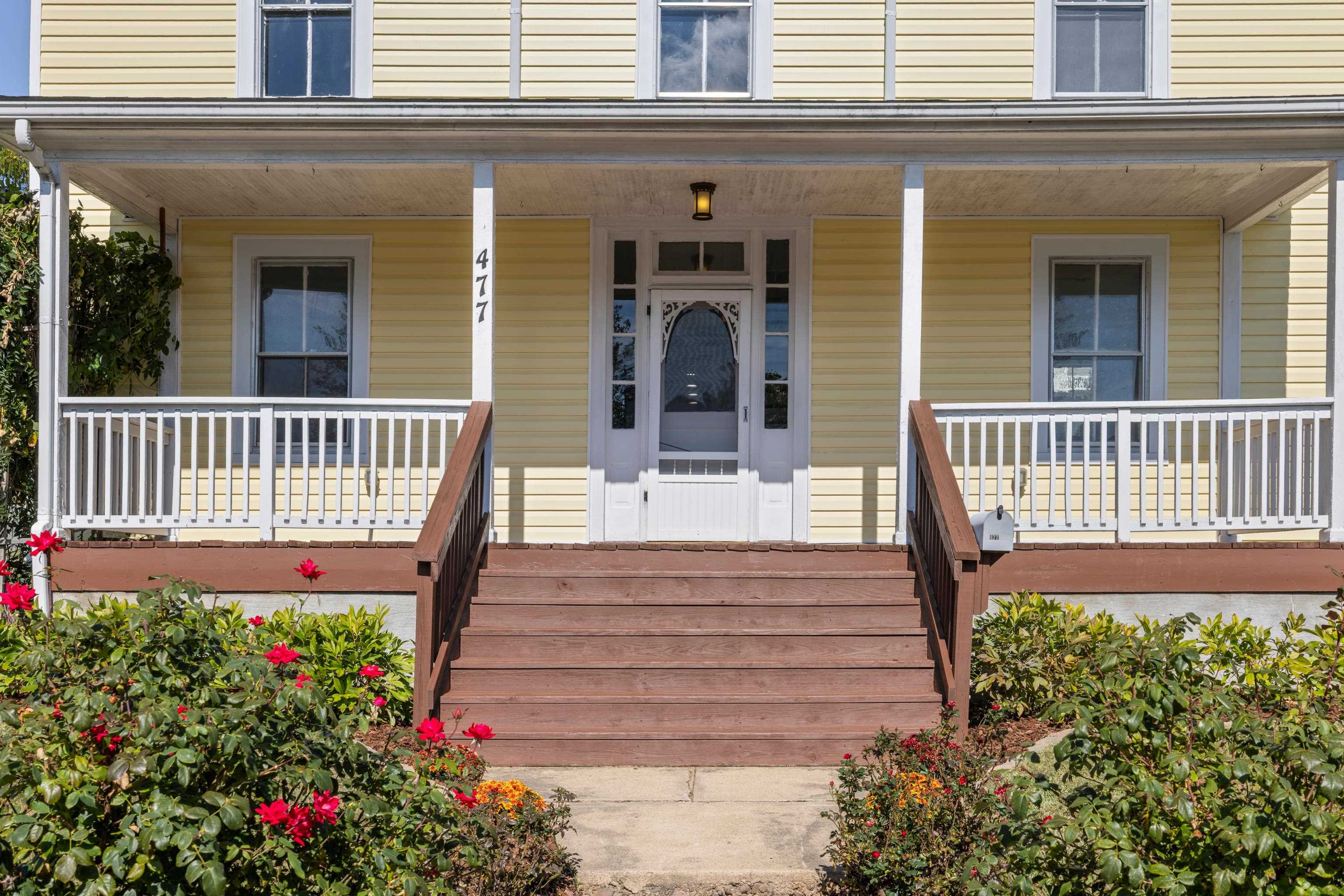 477 Chestnut Avenue Waynesboro, VA 22980 - Photo 3 of 49