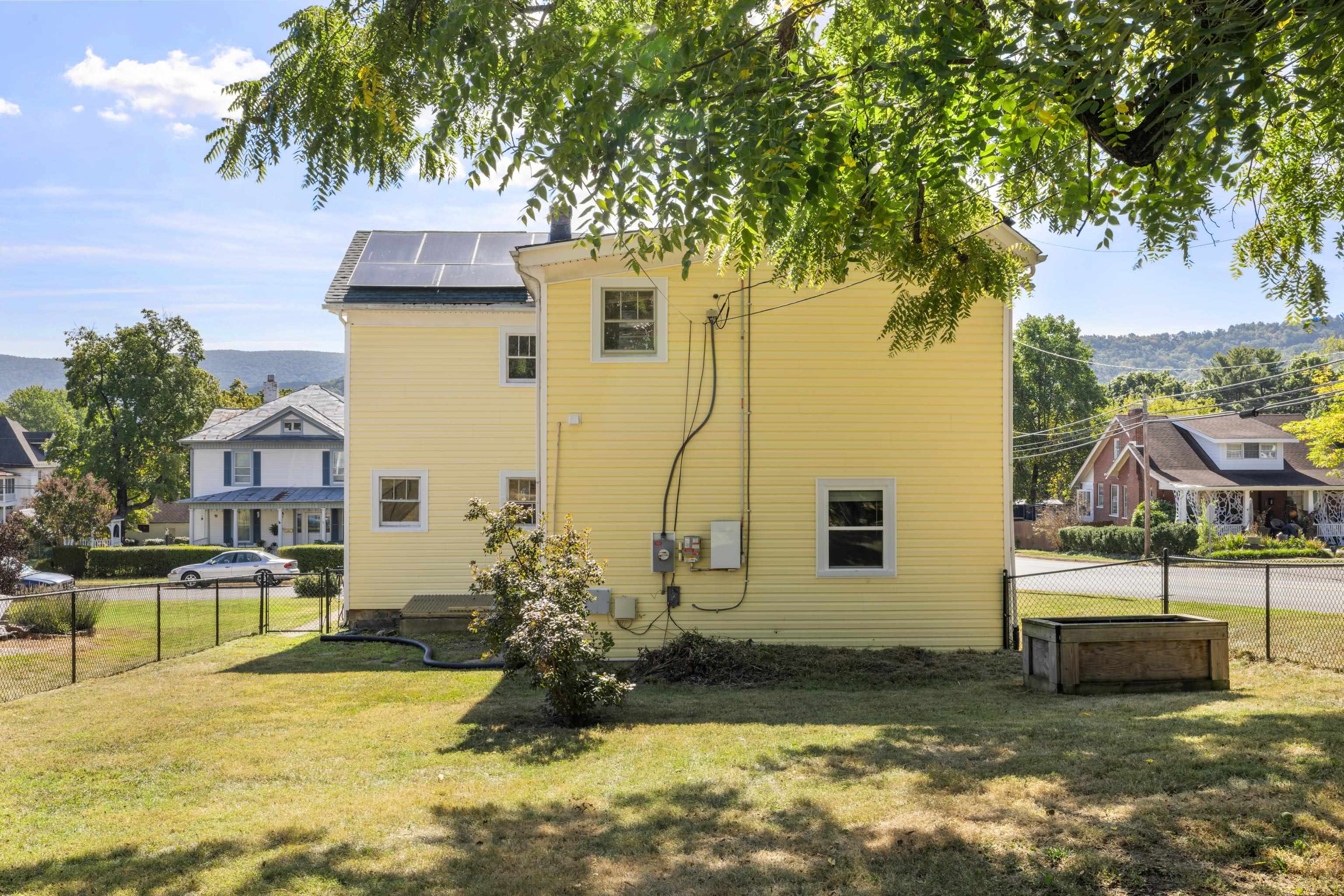 477 Chestnut Avenue Waynesboro, VA 22980 - Photo 40 of 49