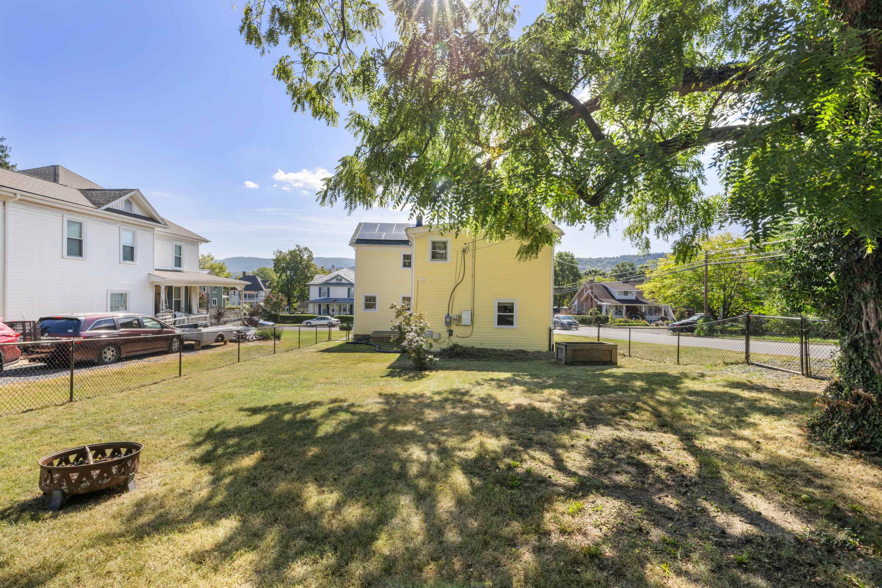 477 Chestnut Avenue Waynesboro, VA 22980 - Photo 41 of 49