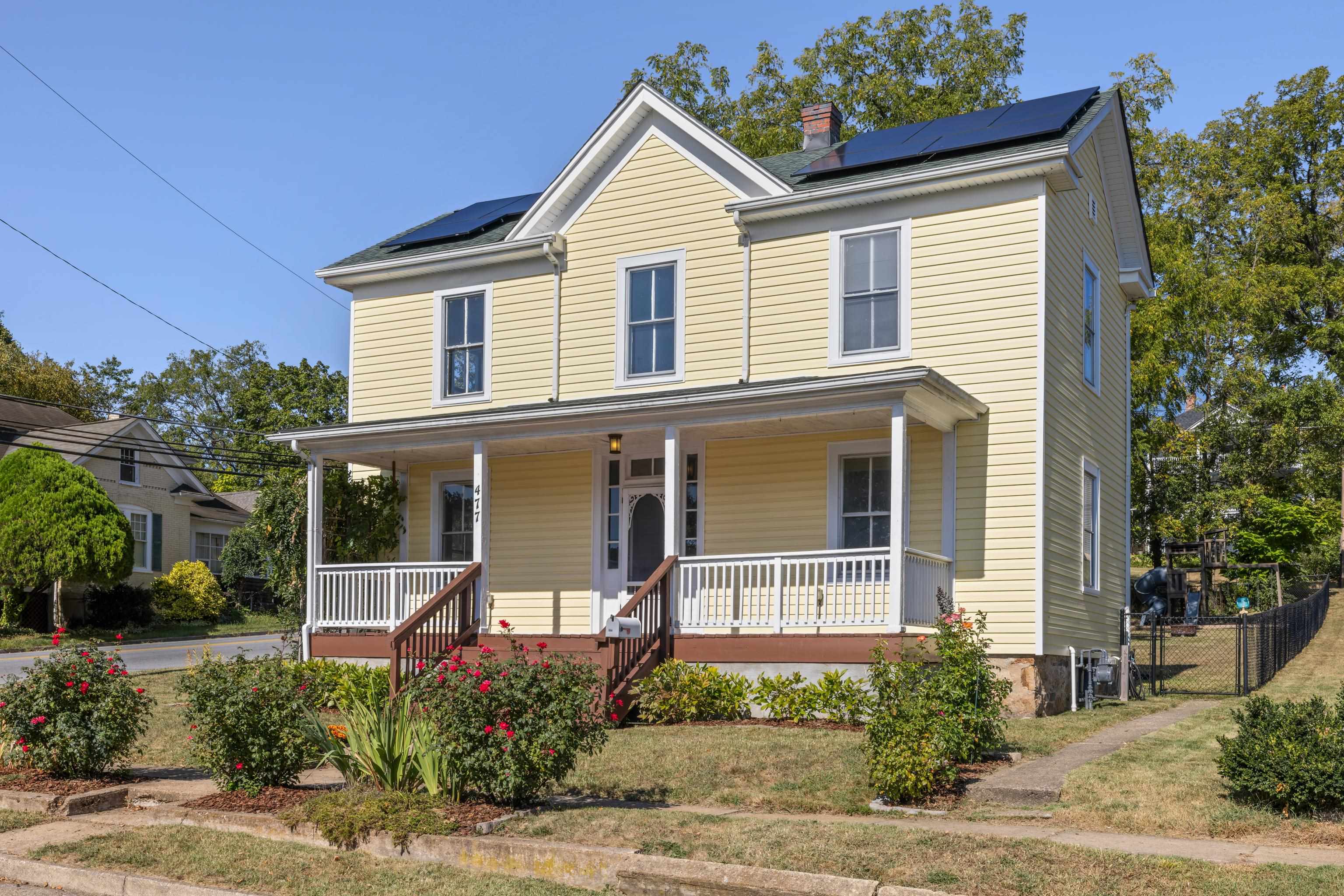 477 Chestnut Avenue Waynesboro, VA 22980 - Photo 5 of 49