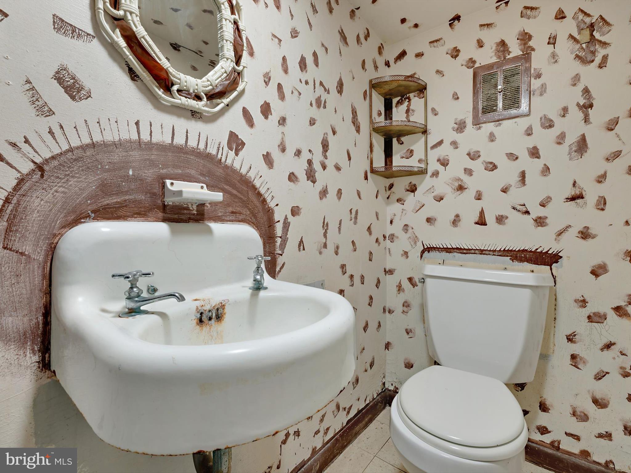 6204 Lombard Street Cheverly, MD 20785 - Photo 38 of 57 Basement half bath