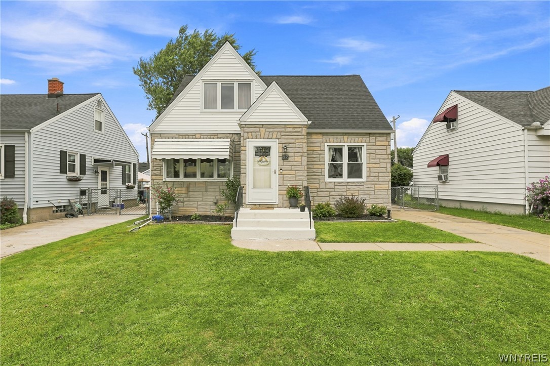 67 June Road Tonawanda, NY 14217 - Photo 1 of 47 Gallery Image 1