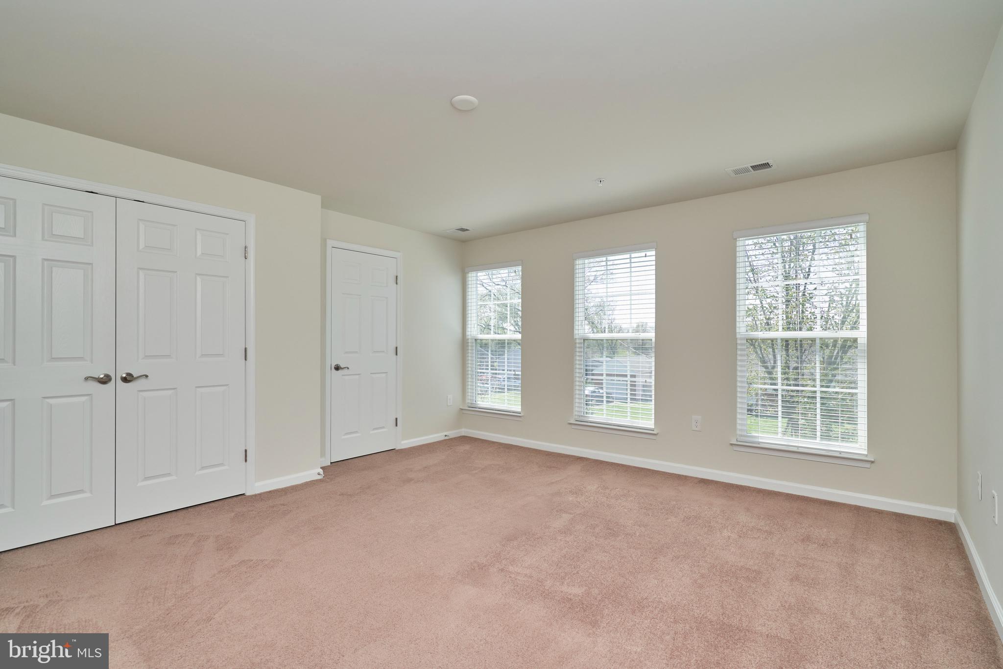 43427 Town Gate Square Chantilly, VA 20152 - Photo 8 of 11 an empty room with windows