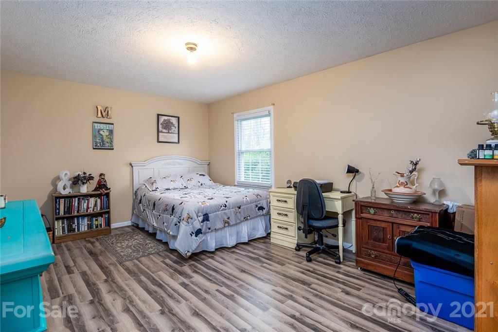 4945 Burkemont Road Morganton, NC 28655 - Photo 13 of 43 Gallery Image 13