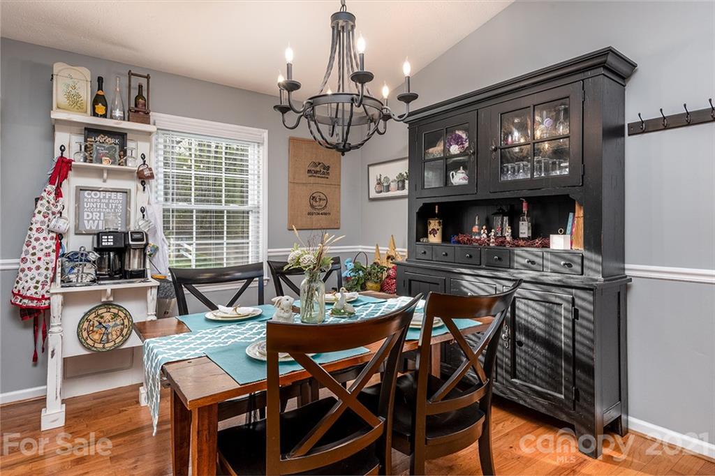 4945 Burkemont Road Morganton, NC 28655 - Photo 7 of 43 Gallery Image 7