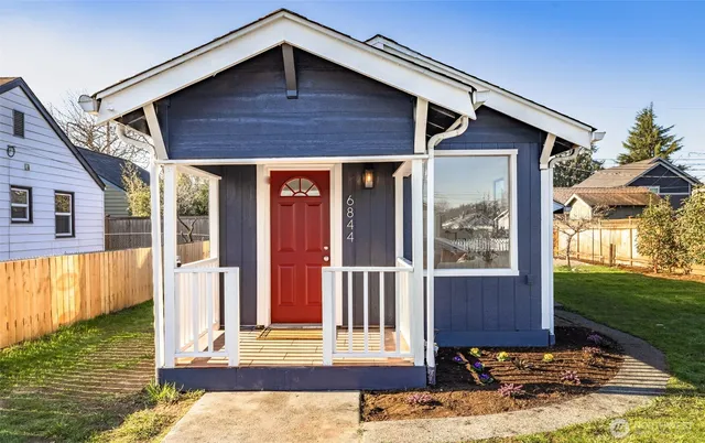 $349,950 | 6844 South Alder Street, Tacoma, WA 98409