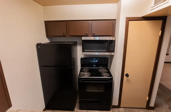 $59,900 | 3314 Burke Road, Unit 39, Pasadena, TX 77504