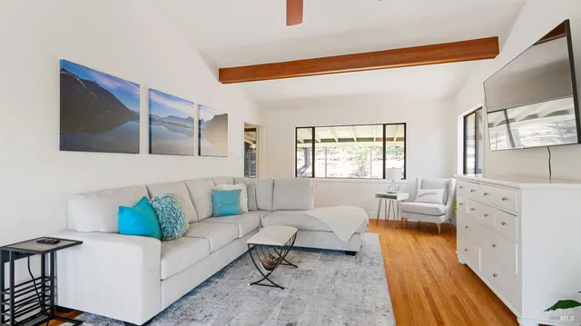 $3,300 | 6131 Batesole Drive, Santa Rosa, CA 95404