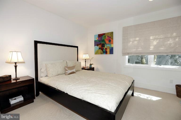 4872 Reservoir Road Northwest Washington, DC 20007 - Photo 10 of 24 Bedroom