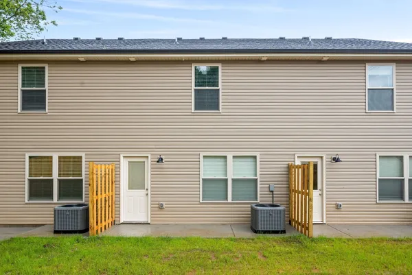 $1,495 | 917 Center Road, Unit C, Clarksville, TN 37042