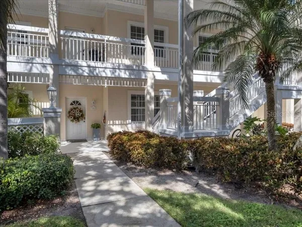 $4,200 | 3701 54th Drive West, Unit 102, Bradenton, FL 34210