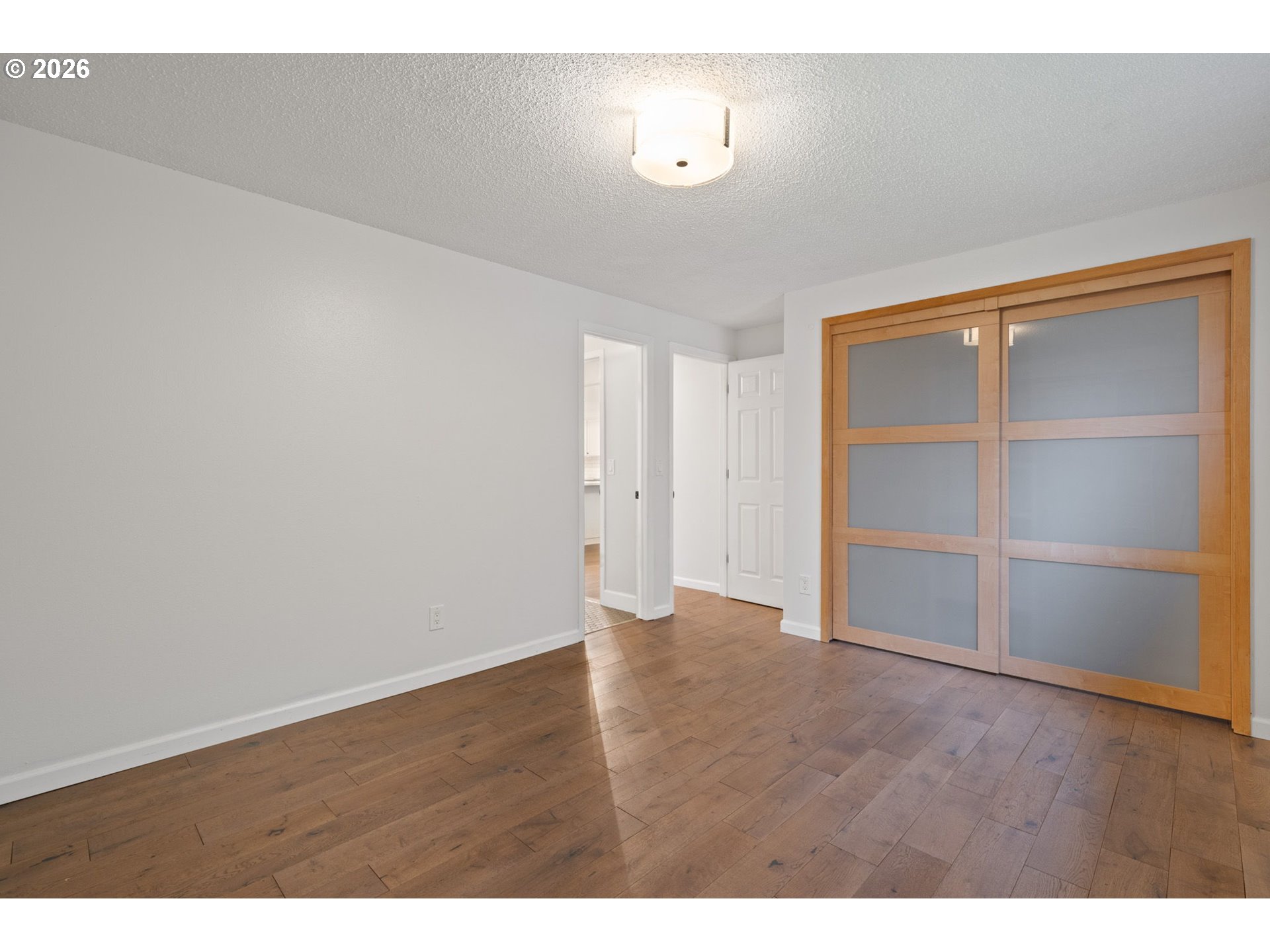 5546 Sinclair Street West Linn, OR 97068 - Photo 25 of 46 a view of an empty room with closet and a window