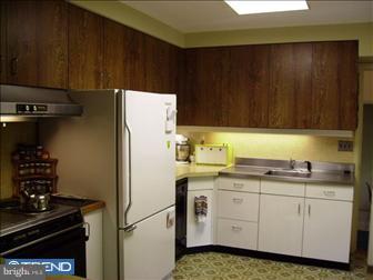 71 North Mill Road Princeton Junction, NJ 08550 - Photo 5 of 6 Kitchen