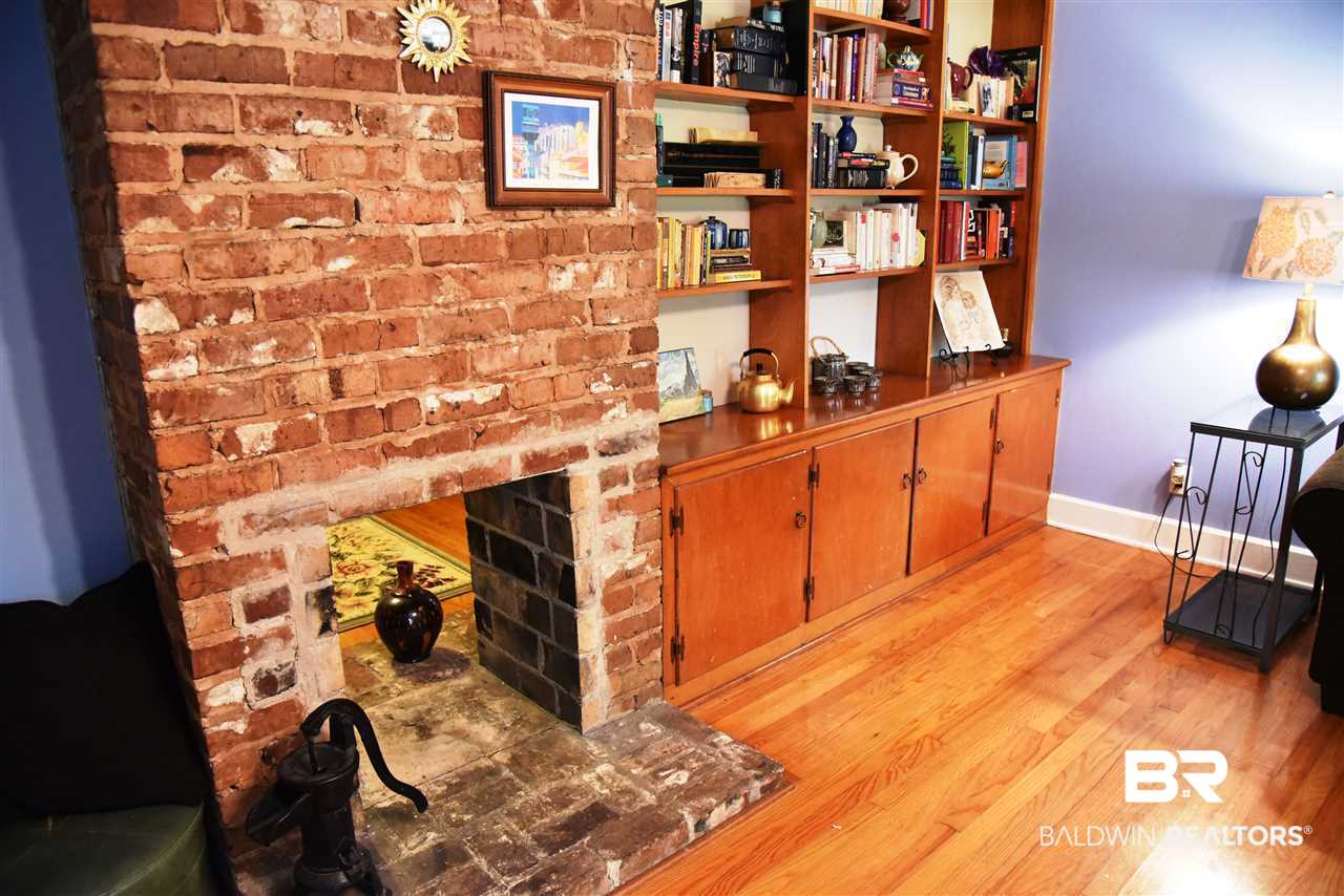 122 Upham Street Mobile, AL 36607 - Photo 6 of 14