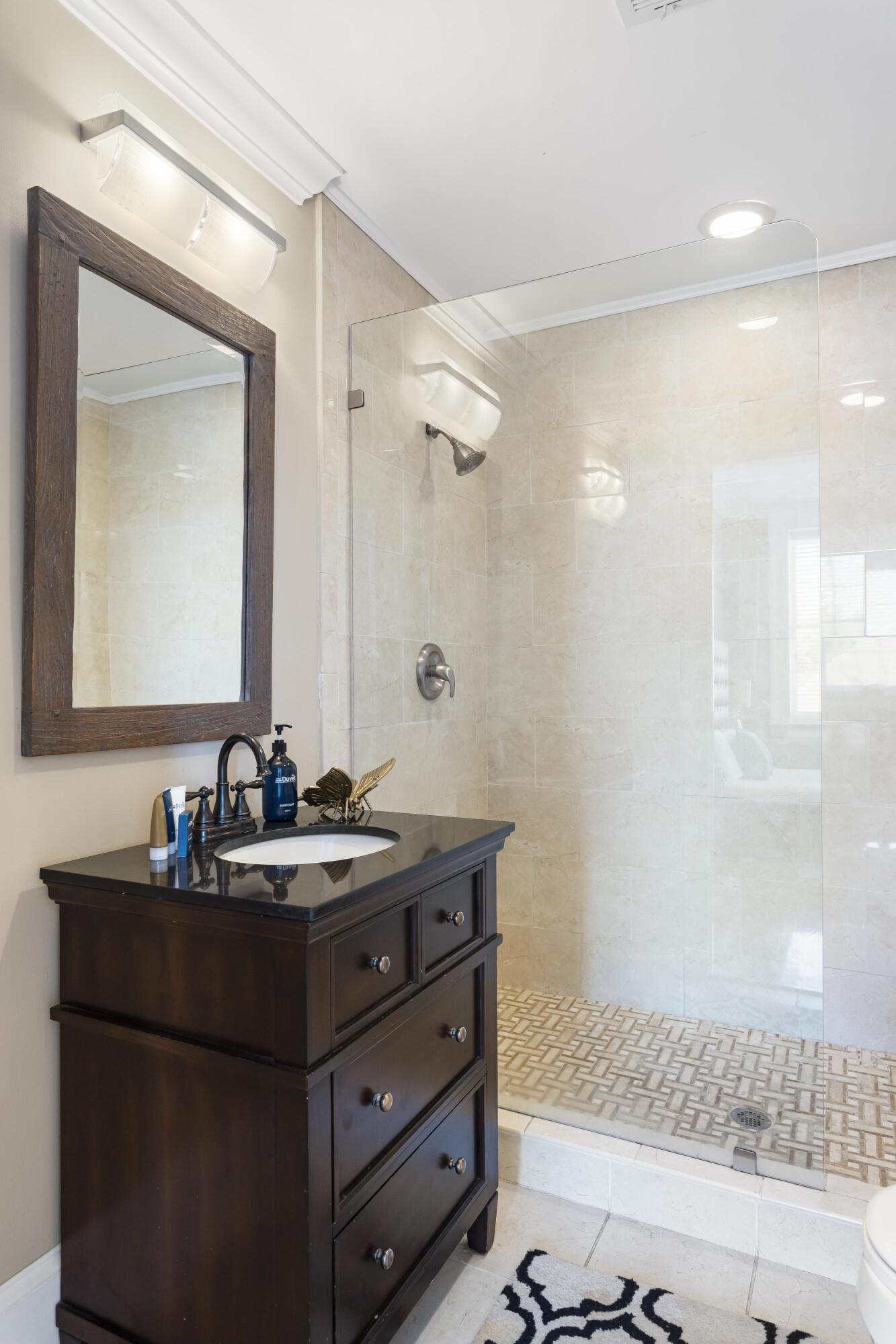 729 East Bay Street Charleston, SC 29403 - Photo 42 of 55 729 E Bay