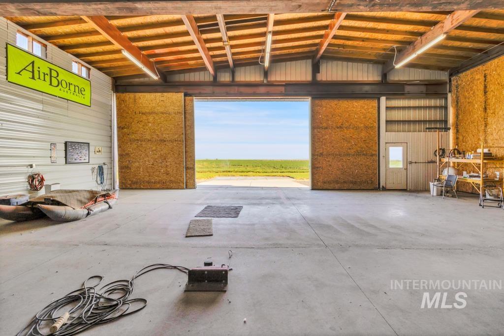 2530 4000 North Filer, ID 83328 - Photo 38 of 48 View of garage