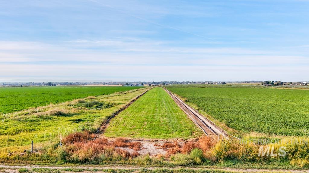 2530 4000 North Filer, ID 83328 - Photo 41 of 48 View of yard with a view of rural / pastoral area and agricultural plots