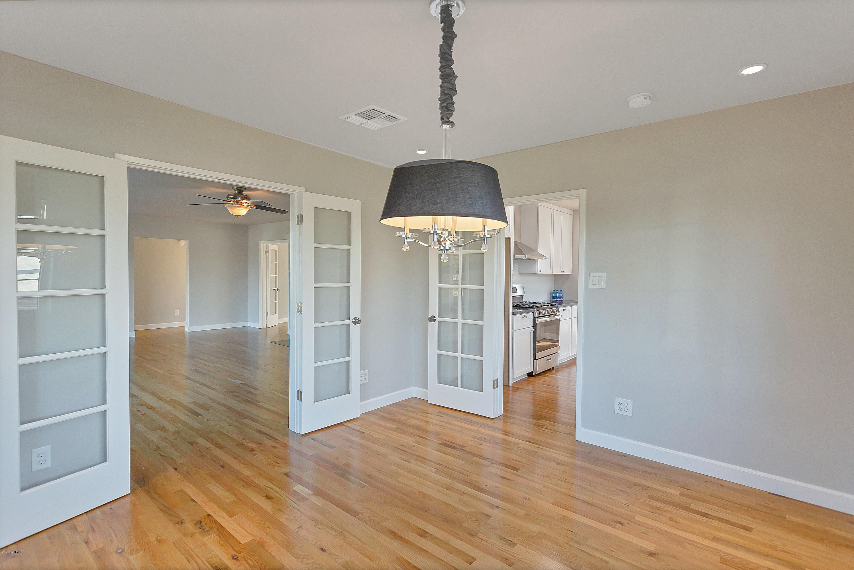 301 East Alvarado Road Phoenix, AZ 85004 - Photo 11 of 24 Formal Dining