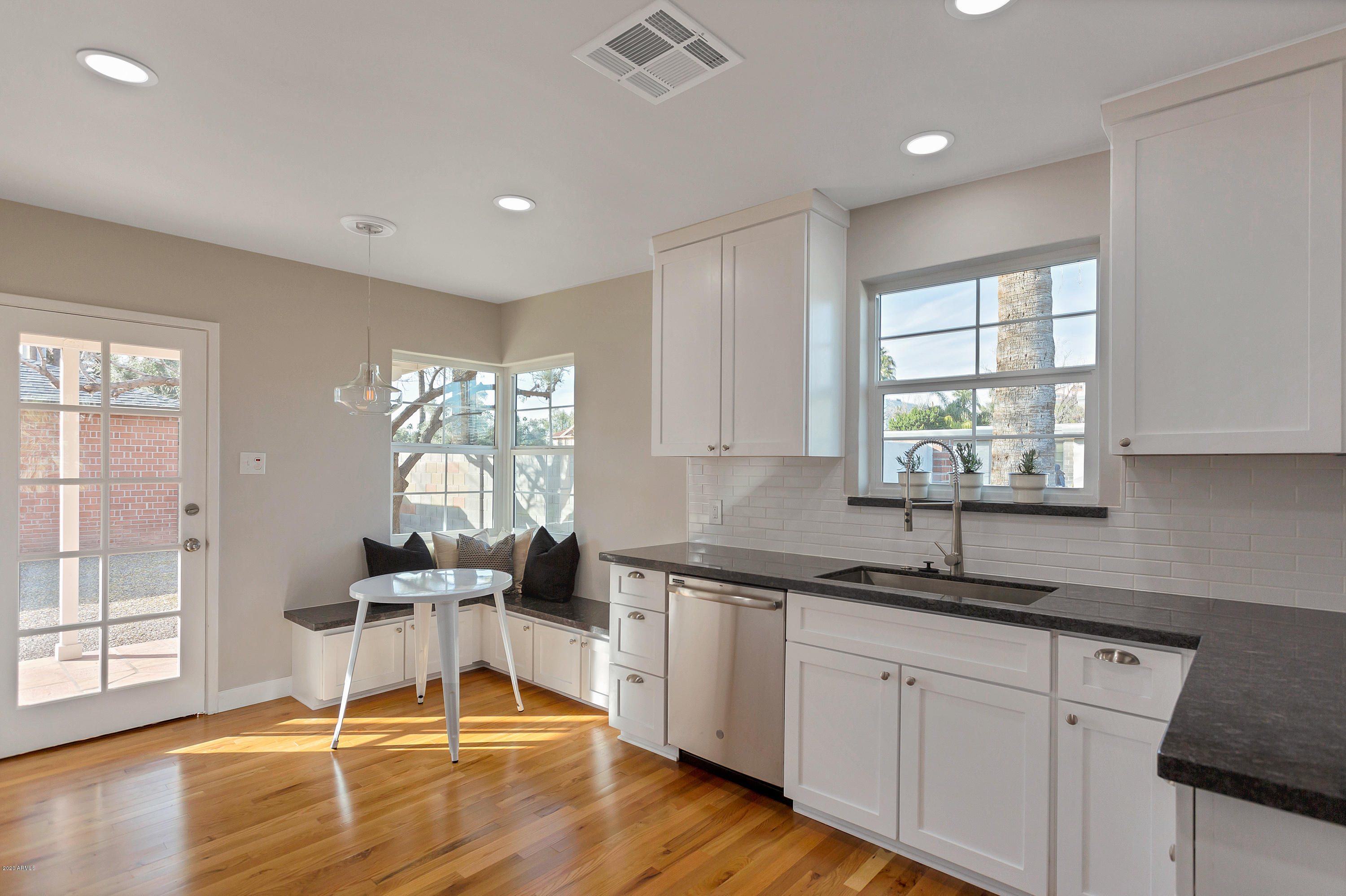 301 East Alvarado Road Phoenix, AZ 85004 - Photo 14 of 24 Kitchen 3