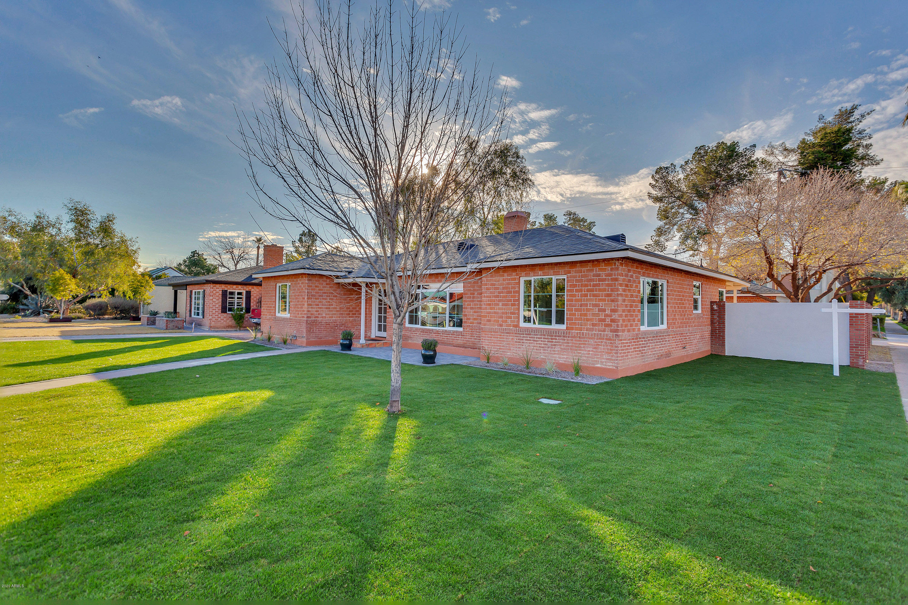 301 East Alvarado Road Phoenix, AZ 85004 - Photo 24 of 24 Front 2